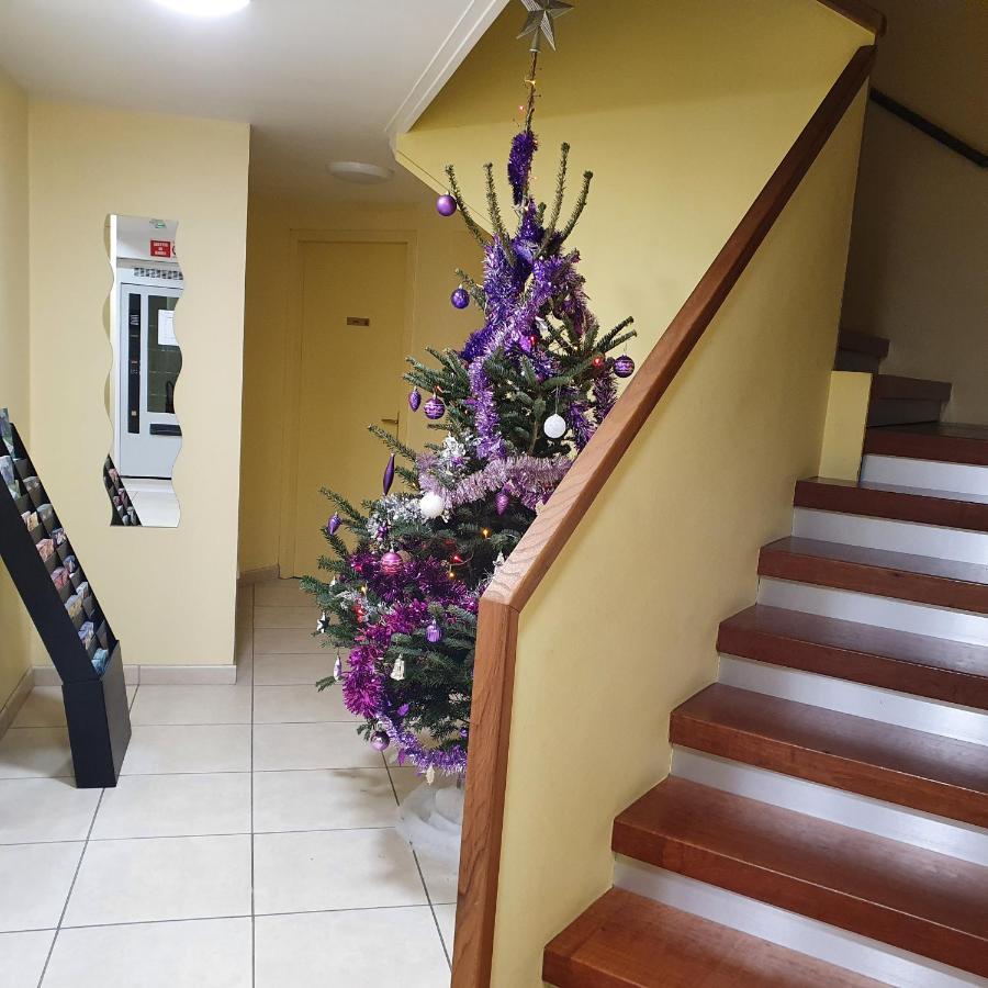 Libre Hotel La Vespiere Bagian luar foto