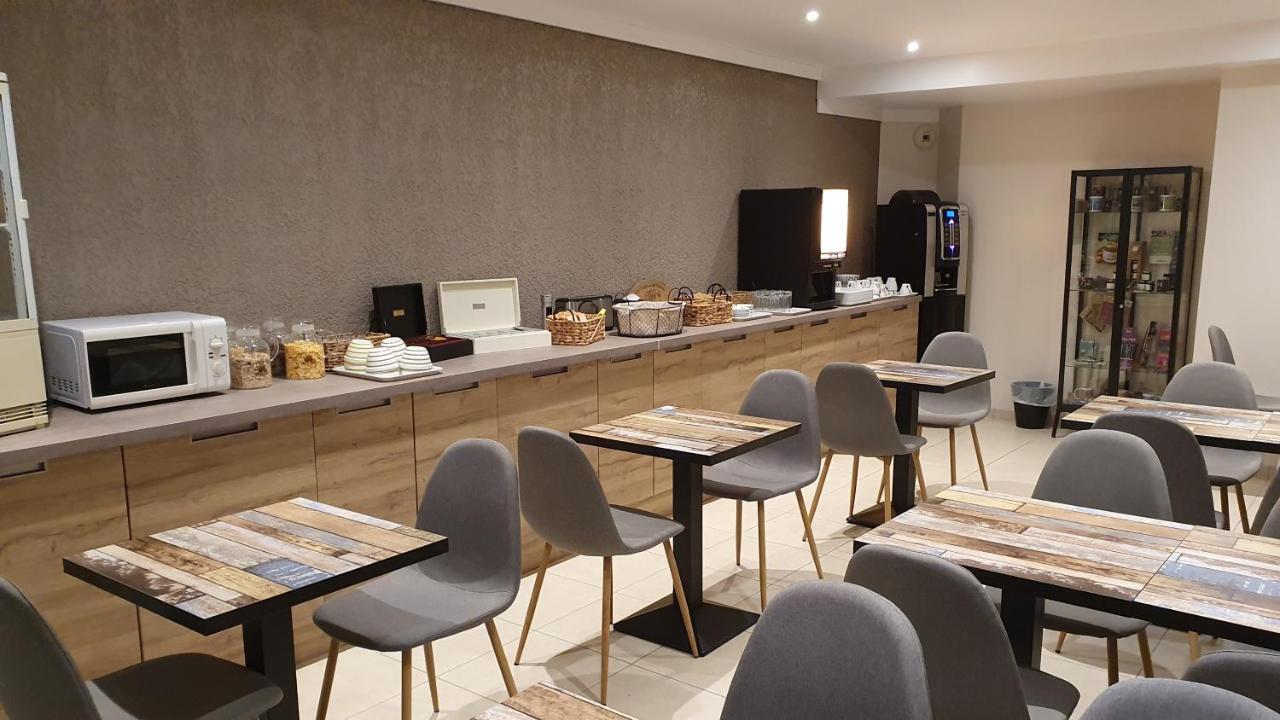 Libre Hotel La Vespiere Bagian luar foto